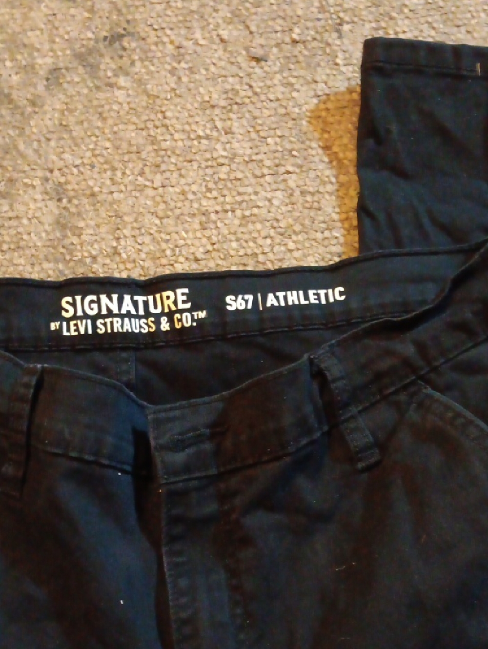 Signature by Levi Strauss Men's Relaxed Jeans - Blackjea S Arre 98^% Cotton &2%e